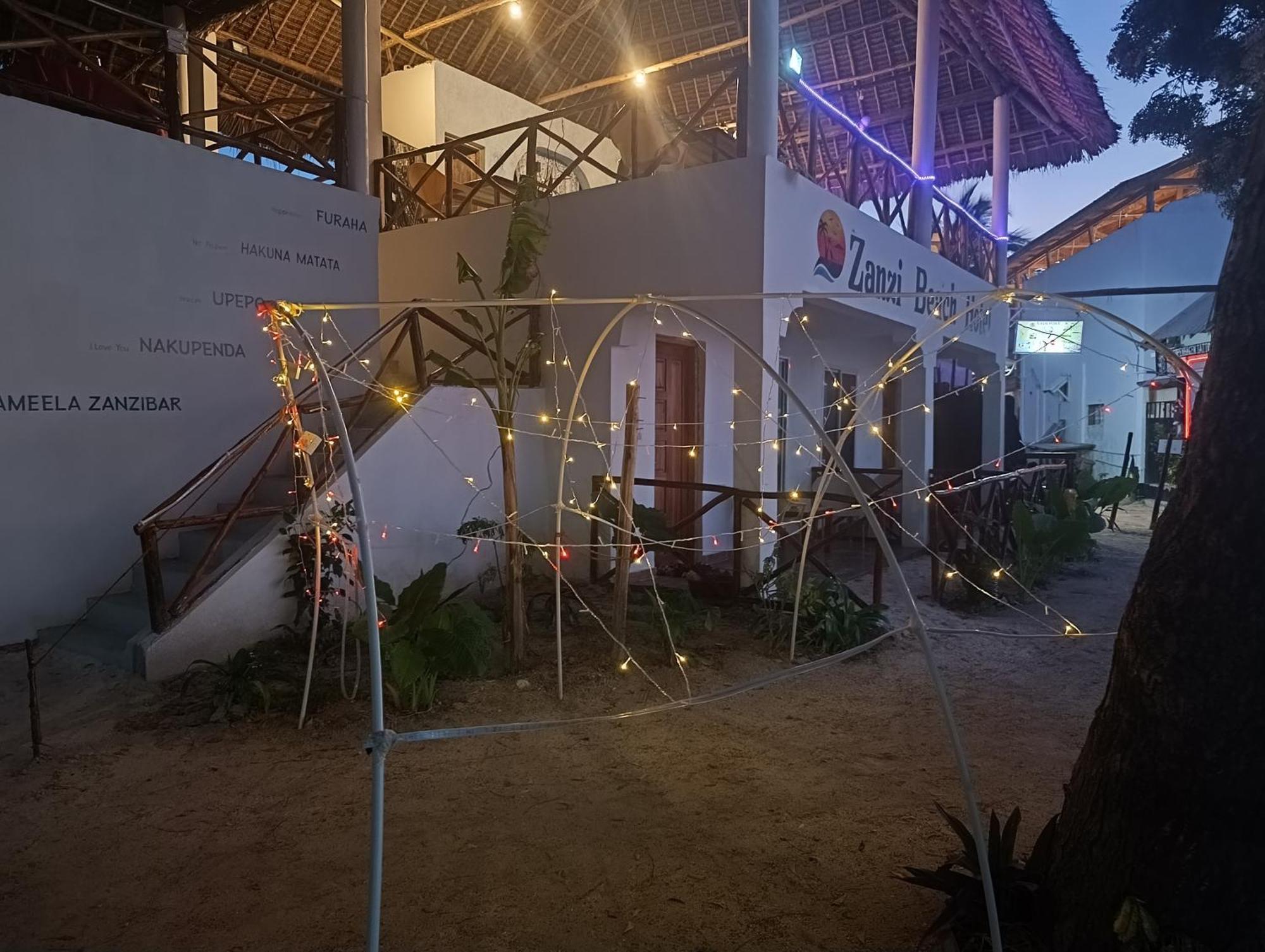 Zanzi Beach Hotel Нунгви Экстерьер фото